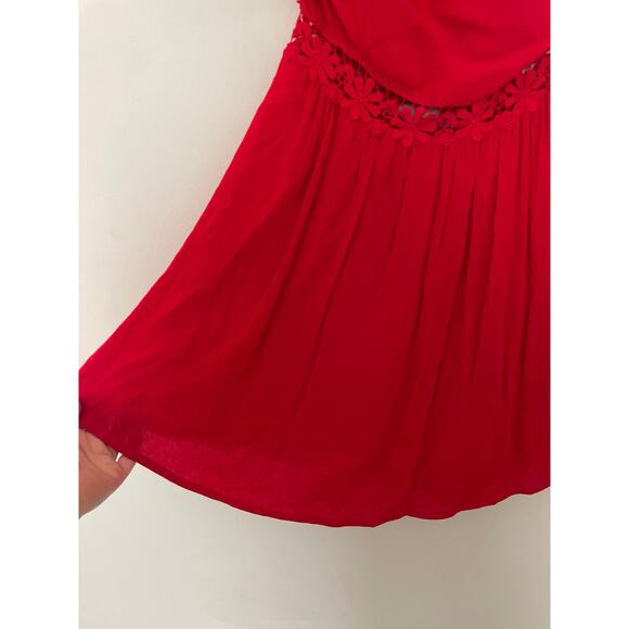 Lulus Red Crochet Strappy Back Mini Dress Size Medium Holiday Christmas Party - Picture 5 of 11
